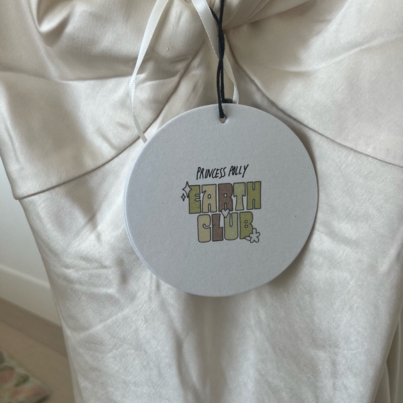 Princess Polly Marilyn mini dress in champagne - Picture 3 of 4